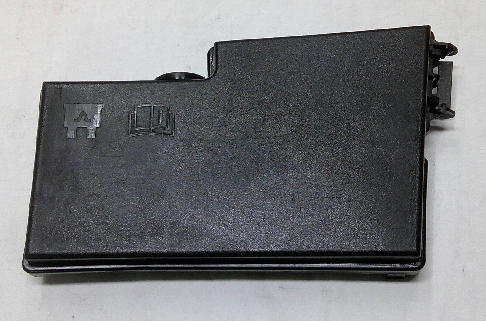 2013 - 2019 Ford Escape Relay Fuse Box Lid Top Cover Trim Free Shipping  R1 - RarePartsFinder.Com
