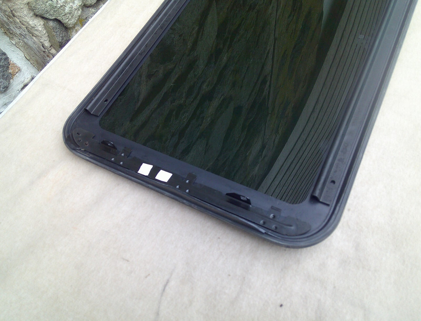 2006 - 2011 CHEVY HHR OEM FACTORY SUNROOF GLASS NO ACCIDENT 15907354 - RarePartsFinder.Com