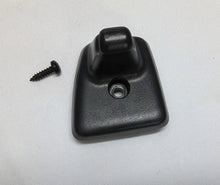 2010 - 2012 Lincoln MKT OEM Sun Visor Clip 8A8Z-7404132-AA Free Shipping!  SC1 - RarePartsFinder.Com