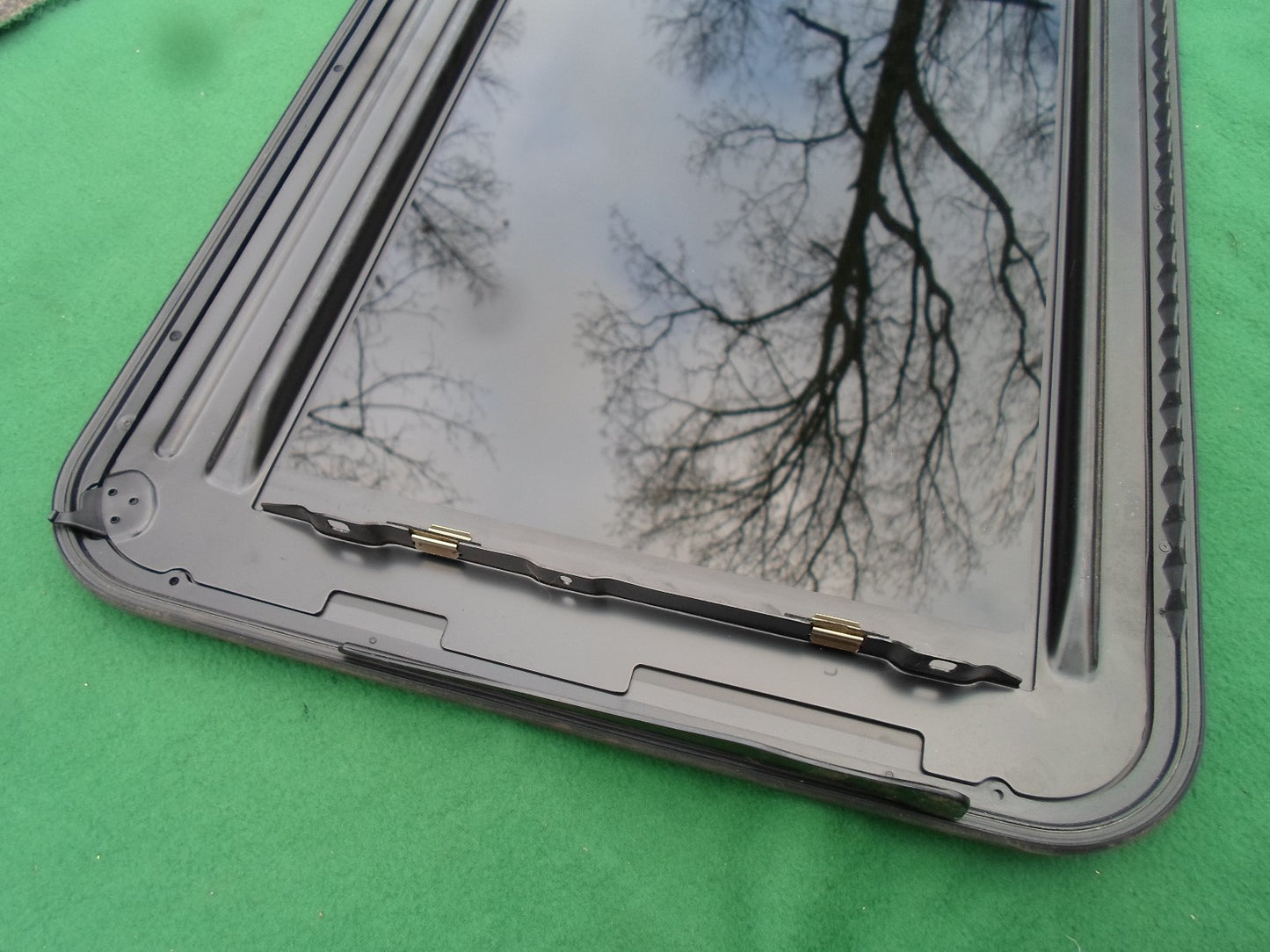 2009 INFINITI M45 M45X YEAR SPECIFIC OEM FACTORY SUNROOF GLASS FREE SHIPPING