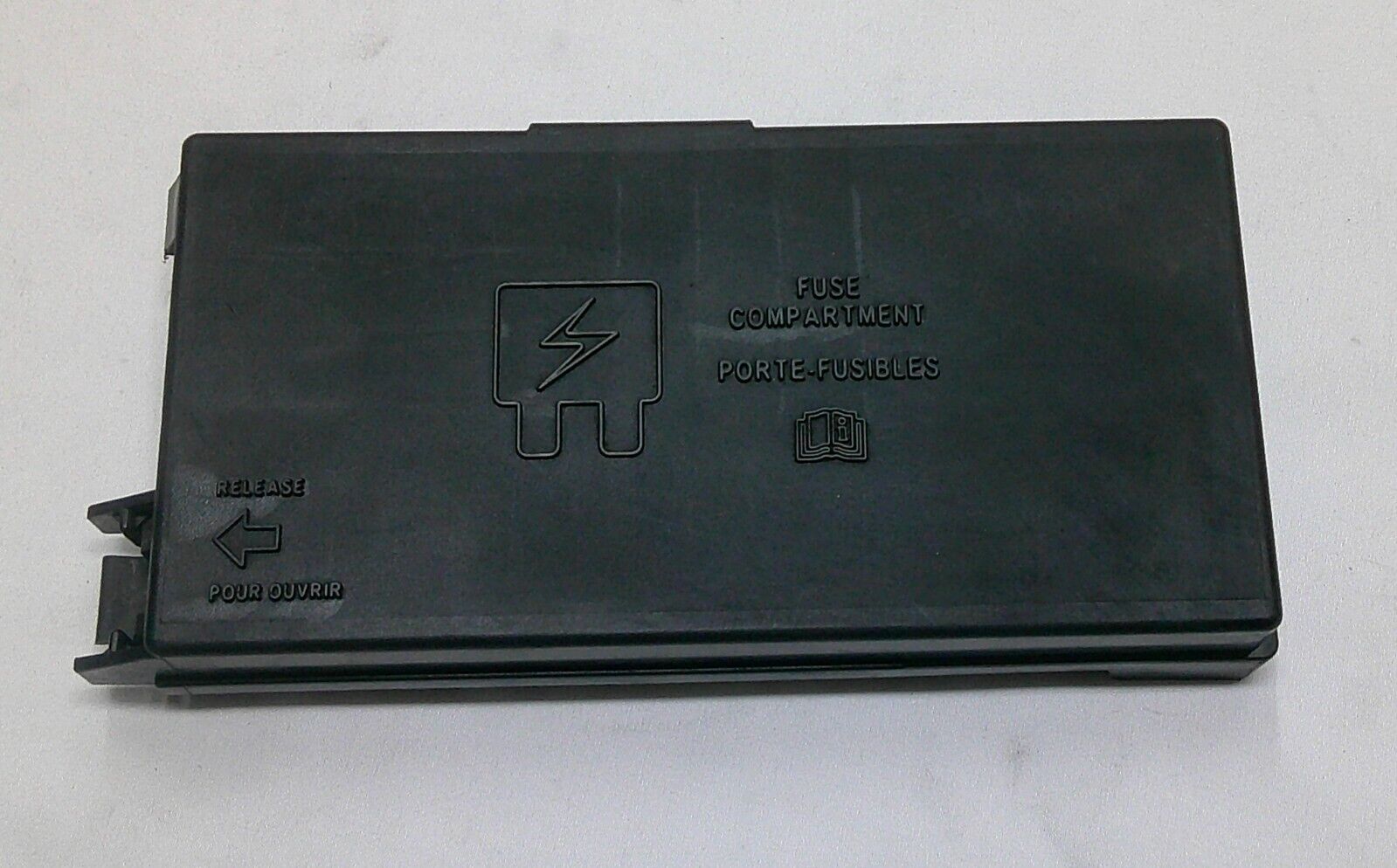 2007 - 2010 FORD EXPLORER FUSE RELAY ENGINE COMPARTMENT COVER LID  B8 - RarePartsFinder.Com