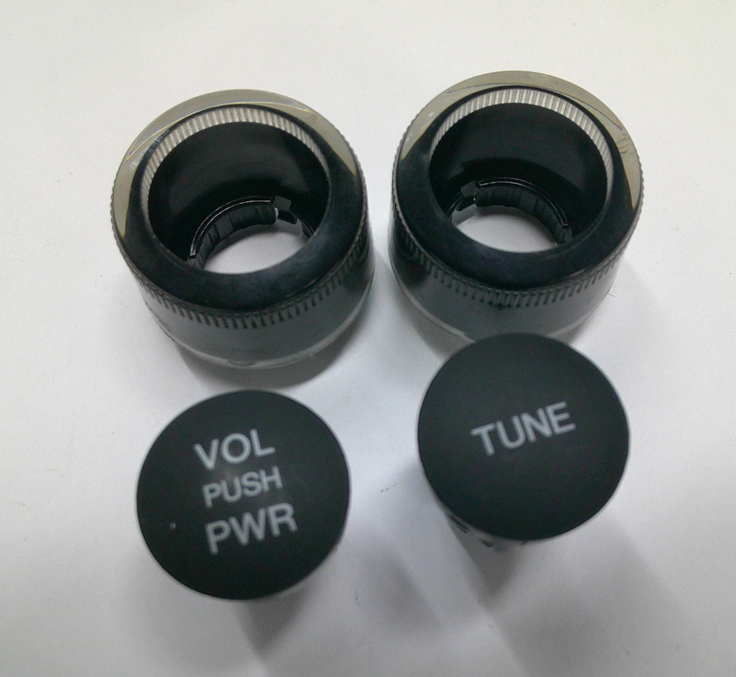 2005 - 2010 HONDA ODYSSEY STEREO RADIO TUNER KNOB SET FREE SHIPPING!