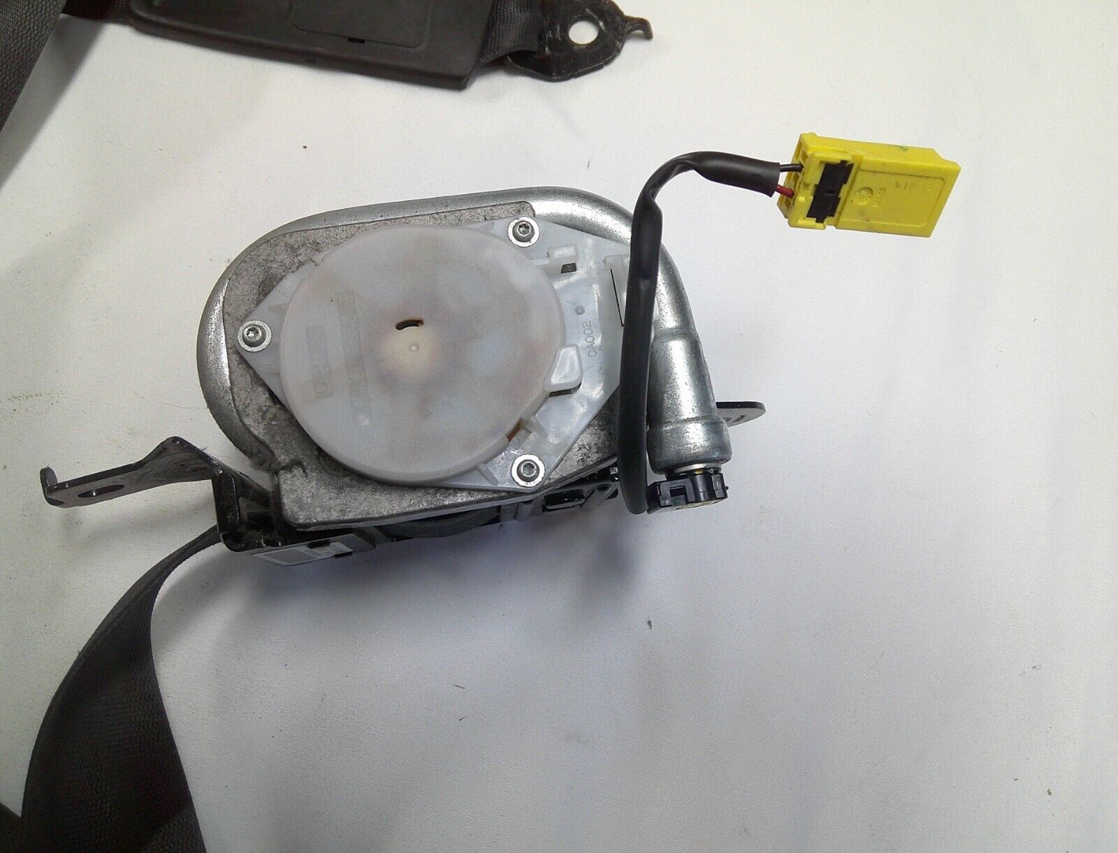 09 - 10 Acura TSX Sedan Front Left Driver Seat Belt Black OEM 04818-TL2-A00ZA - RarePartsFinder.Com