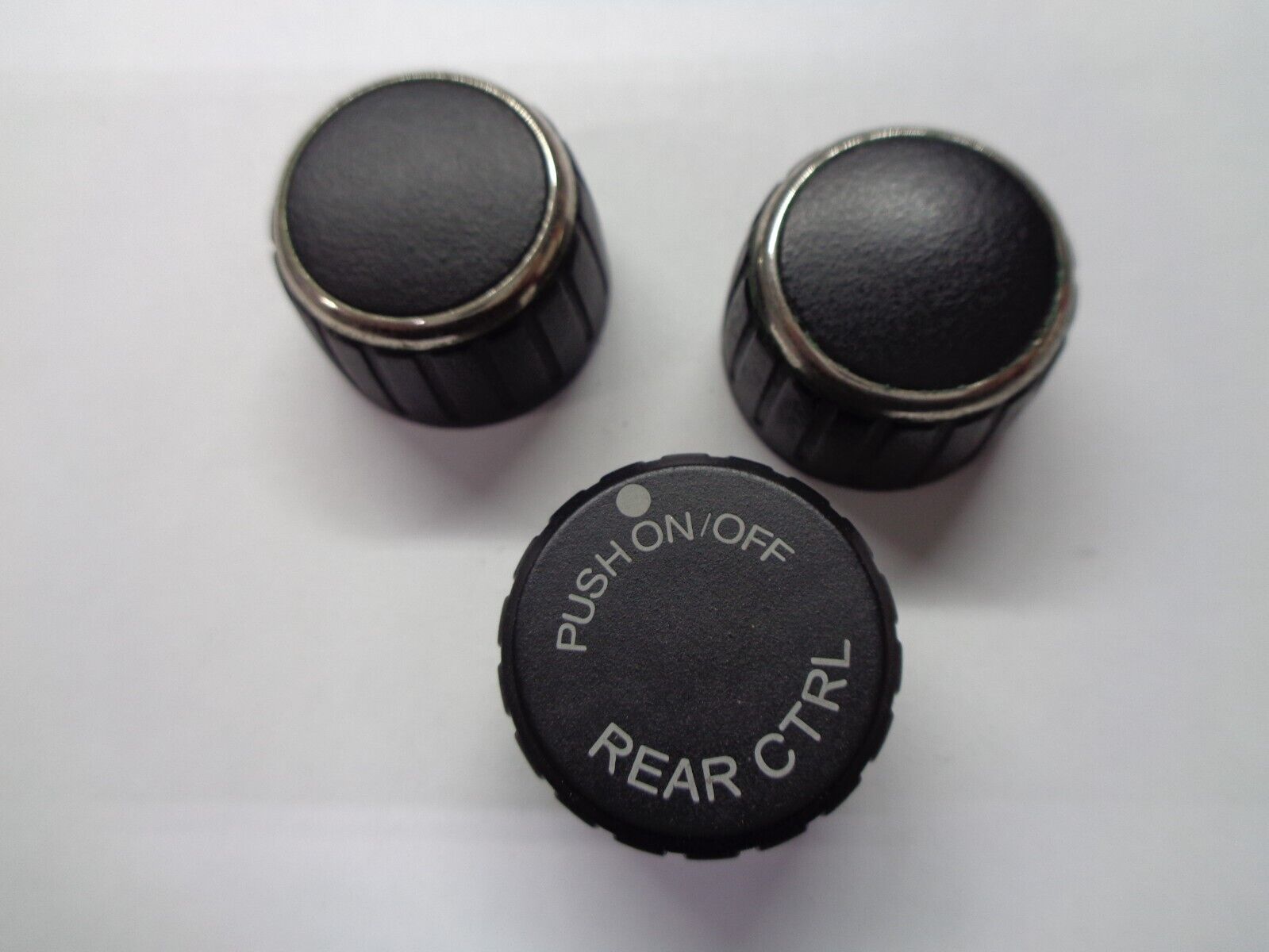 06 07 08  HONDA PILOT RADIO STEREO TUNER KNOB SET OEM FREE SHIPPING! - RarePartsFinder.Com