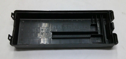 07 - 08 LINCOLN  NAVIGATOR FUSE RELAY ENGINE COMPARTMENT COVER LID   B8 - RarePartsFinder.Com