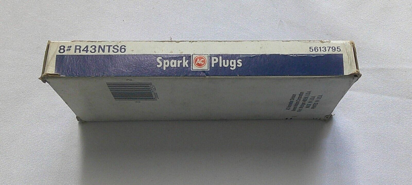 NOS ACDelco OEM Lot of 8x NEW Spark Plugs R43NTS6 5613795 Free Shipping!  B7