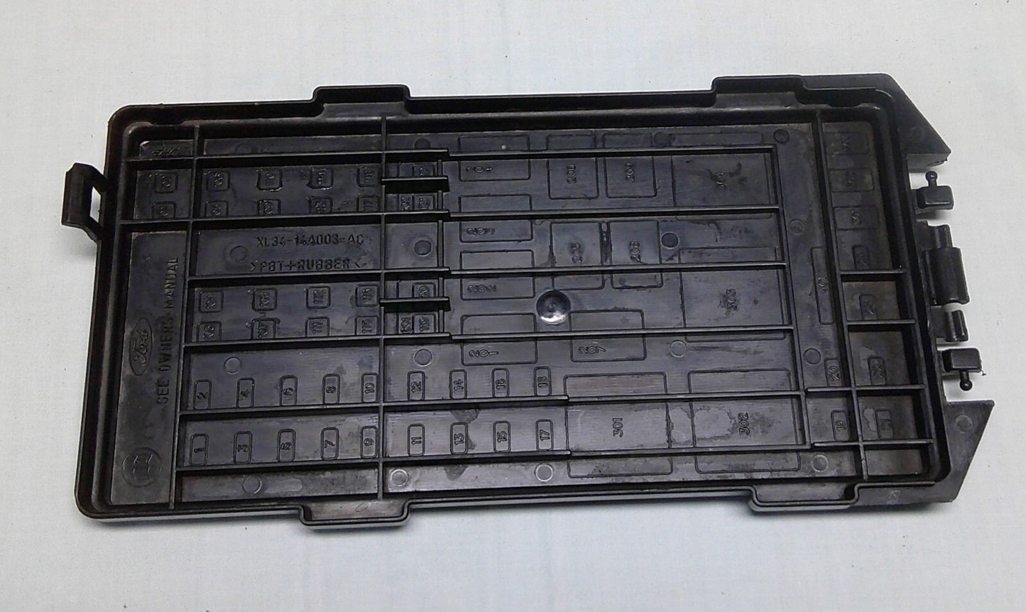 1999 - 2003 Ford F-150 Engine Relay  Fuse Cover Lid XL34-14A003-AC  B3 - RarePartsFinder.Com