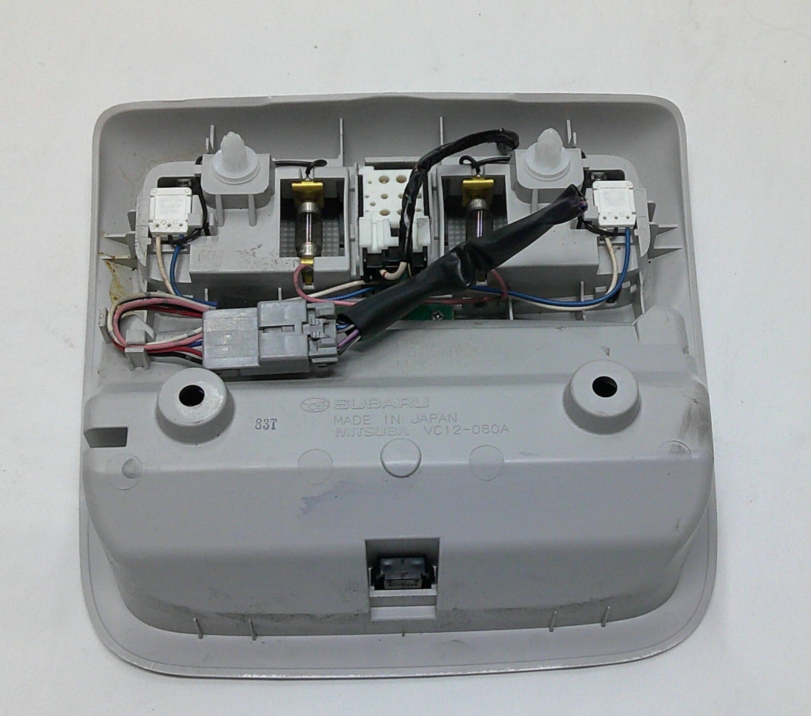 2009 - 2013 Subaru Forester Overhead Dome Light Sunroof 83341XA000LO OEM  B10 - RarePartsFinder.Com