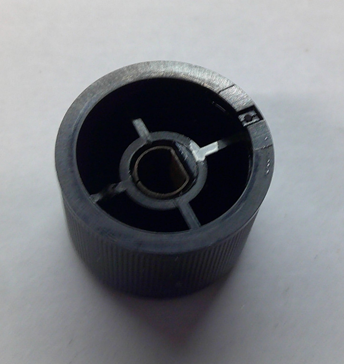 2001 FORD MUSTANG STEREO TUNER RADIO TUNE KNOB OEM FACTORY - RarePartsFinder.Com