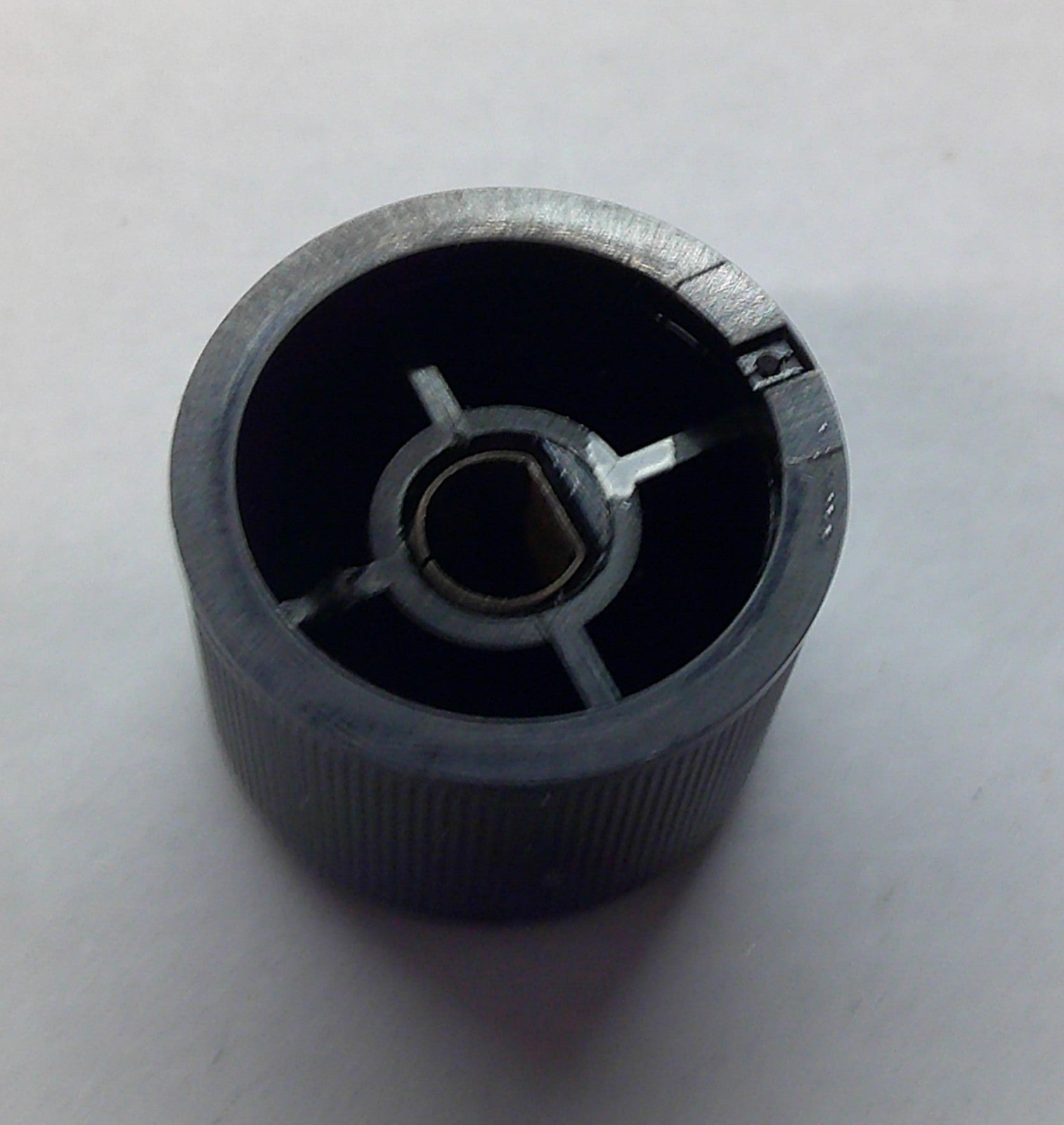 2001 FORD MUSTANG STEREO TUNER RADIO TUNE KNOB OEM FACTORY - RarePartsFinder.Com