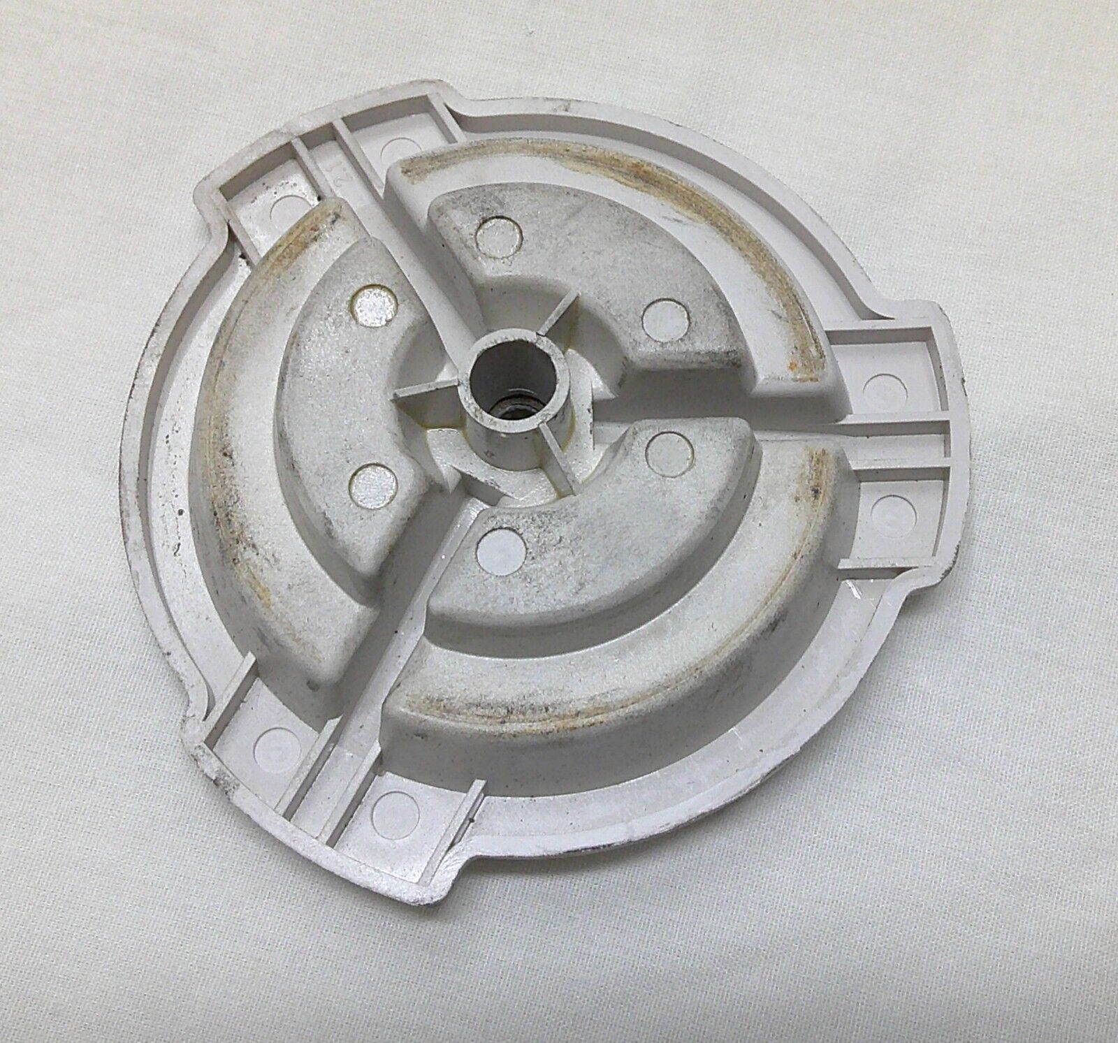 1999 - 2004 Saab 9-3 9-5 SPARE TIRE TIE DOWN HOLDER RETAINER MOUNT 12791335 A1 - RarePartsFinder.Com