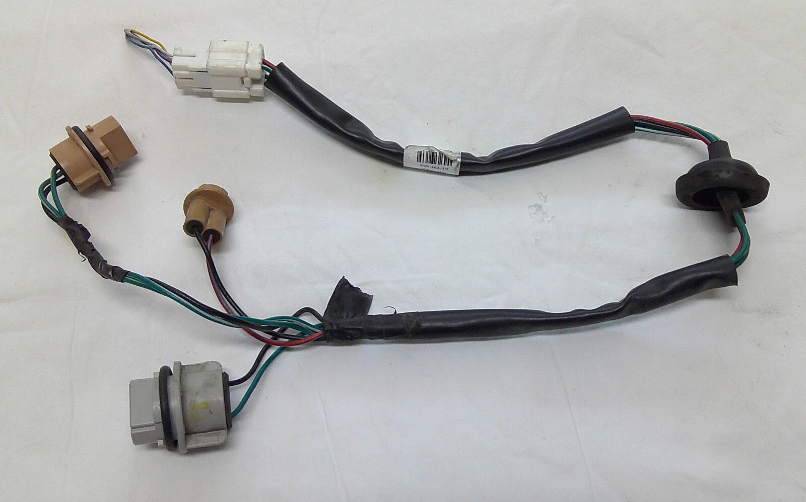 14 - 15 Hyundai Elantra Socket Rear Taillight Brake Plug Pigtail 92470-3X230 A10 - RarePartsFinder.Com