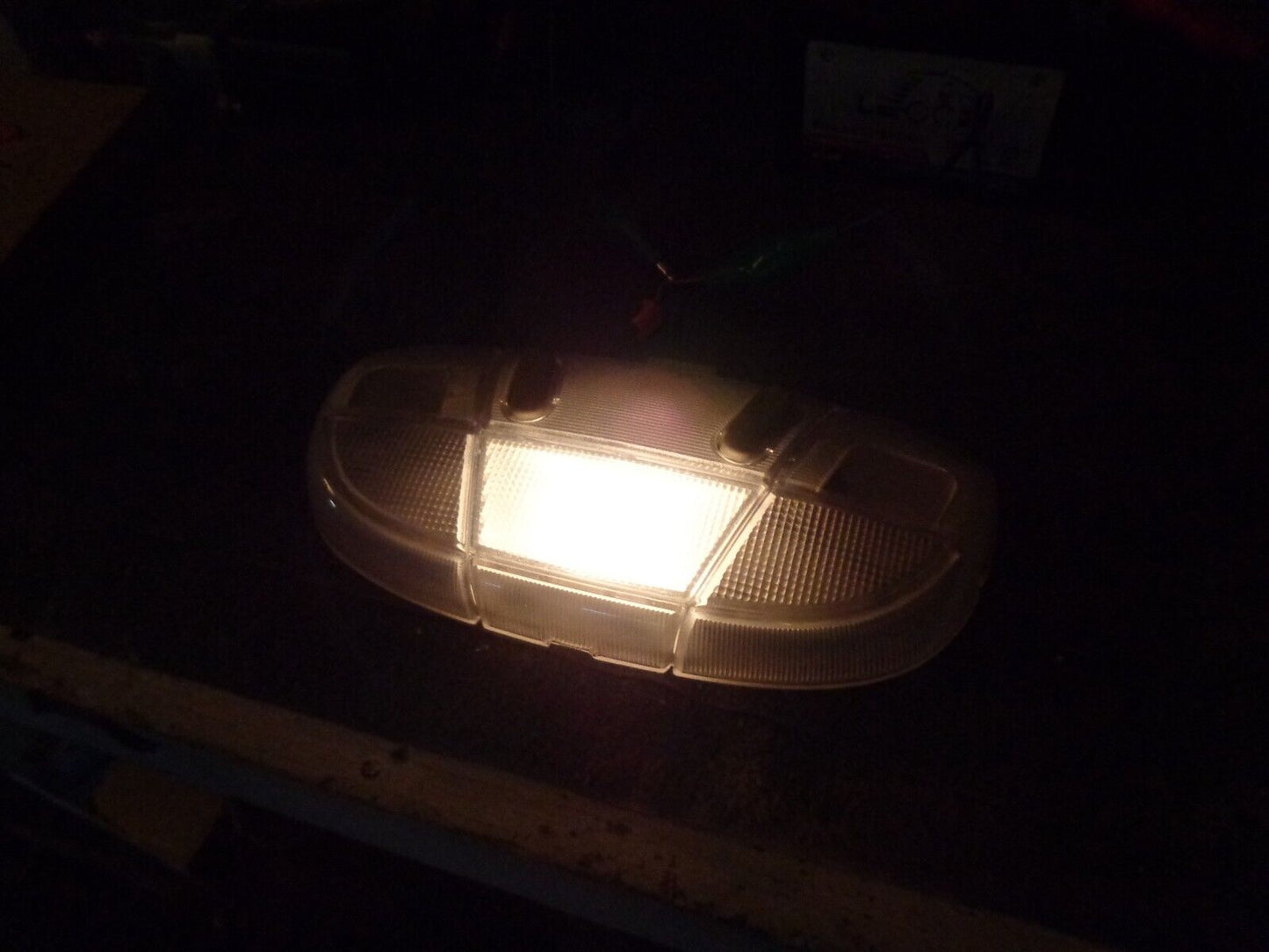 2000 - 2007 FORD TAURUS INTERIOR DOME LIGHT TESTED OEM FREE SHIPPING! R1 - RarePartsFinder.Com