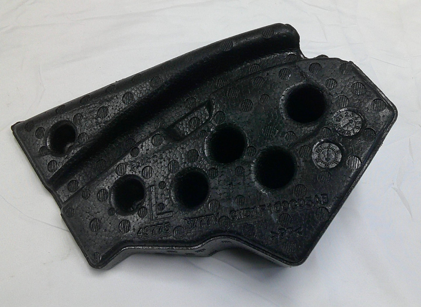 2012 - 2018 Ford Focus Rear L Floor Pan Left Foam Pad CM51-F100C05-AB OEM   B1