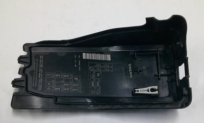 Volvo S80 S60 V60 V70 XC60 SC70  Fuse Box Junction Relay Lid Cover 30644652 R2 - RarePartsFinder.Com