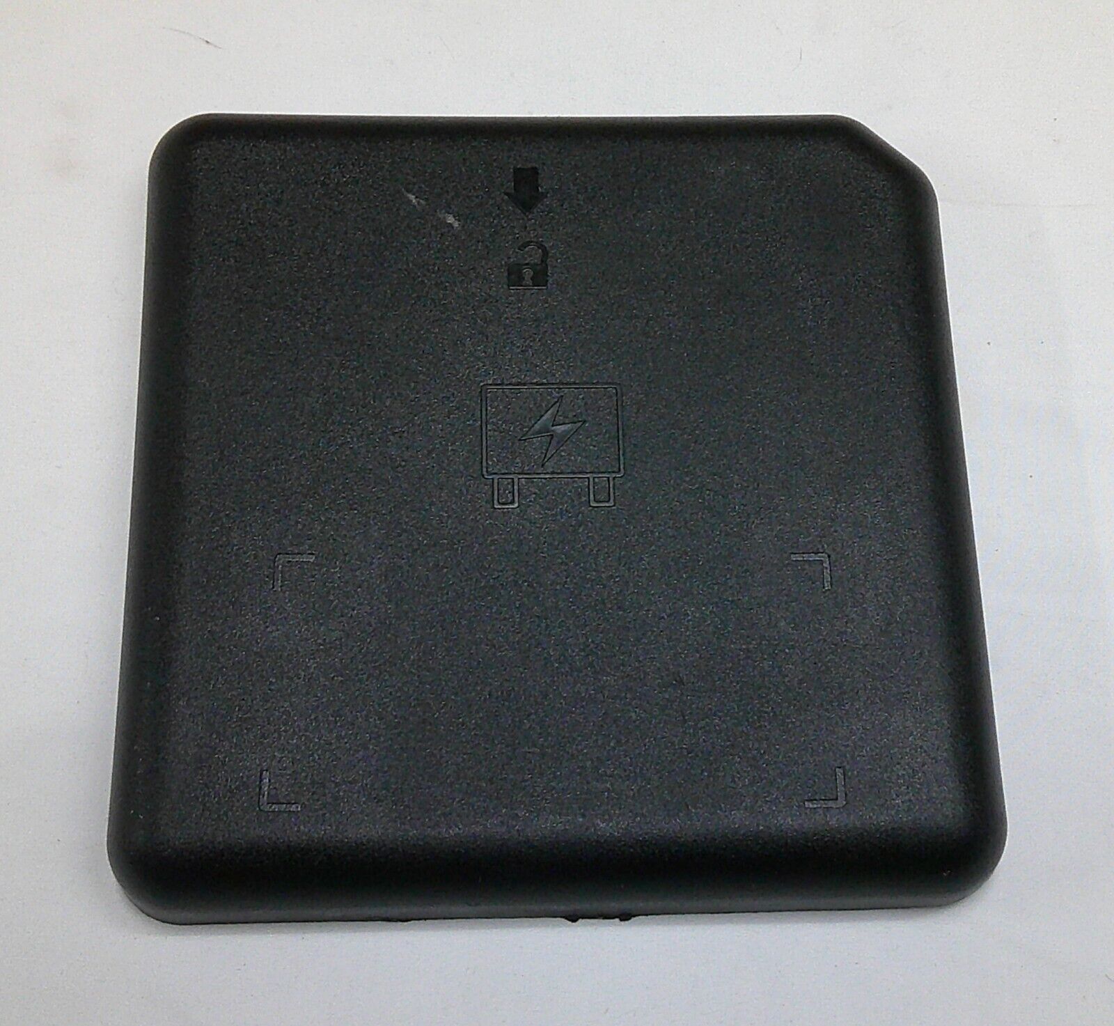 99 - 07 Chevy Silverado Tahoe Sierra Denali  Engine Fuse Box Cover 15200391  B7 - RarePartsFinder.Com
