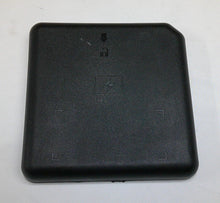 99 - 07 Chevy Silverado Tahoe Sierra Denali  Engine Fuse Box Cover 15200391  B7 - RarePartsFinder.Com