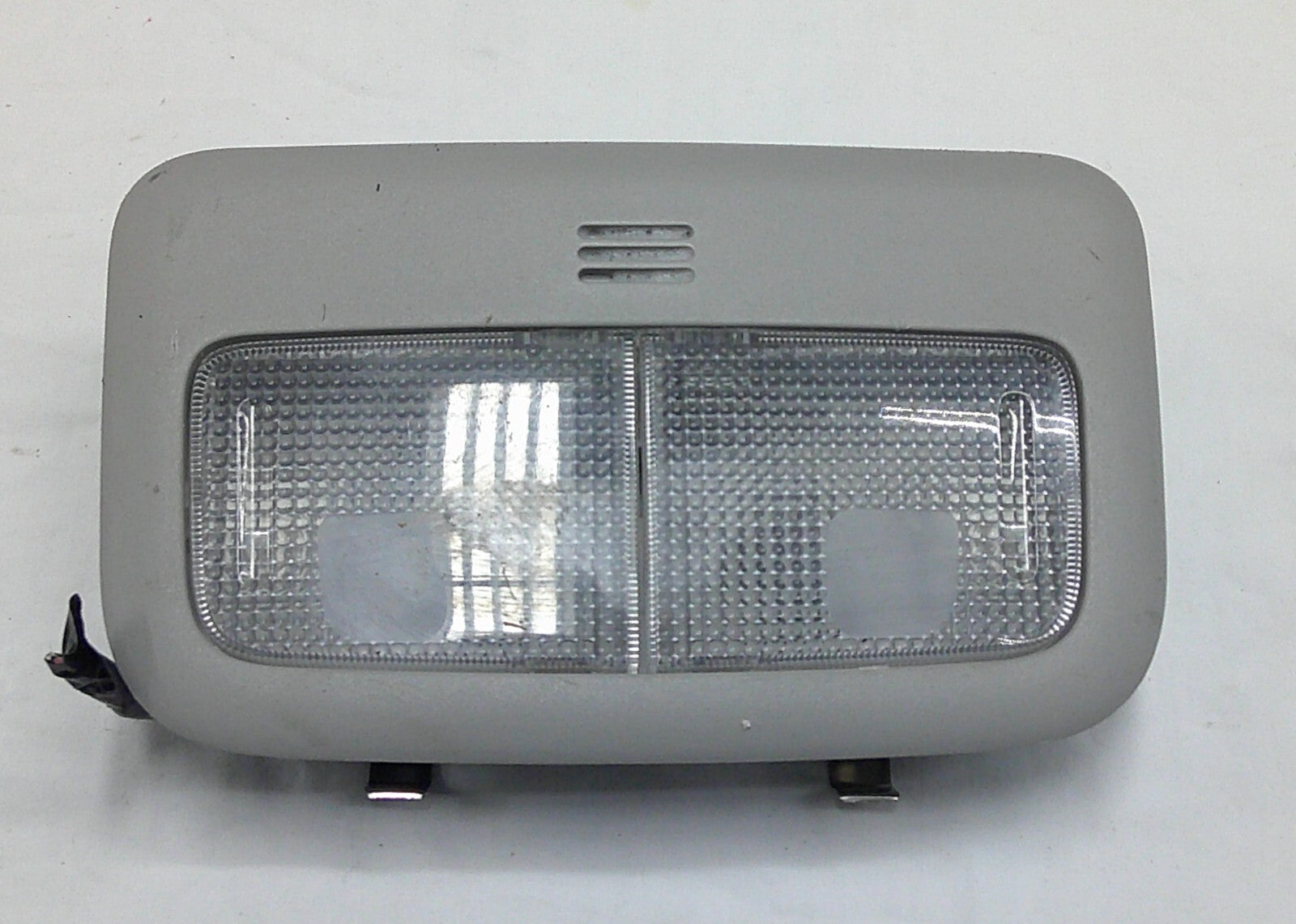 09 - 10 OEM TOYOTA MATRIX FRONT UPPER ROOF OVERHEAD DOME READING LIGHT LAMP   B8