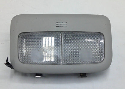 09 - 10 OEM TOYOTA MATRIX FRONT UPPER ROOF OVERHEAD DOME READING LIGHT LAMP   B8