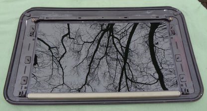 1997 - 2000 TOYOTA RAV4 OEM FACTORY SUNROOF GLASS PANEL