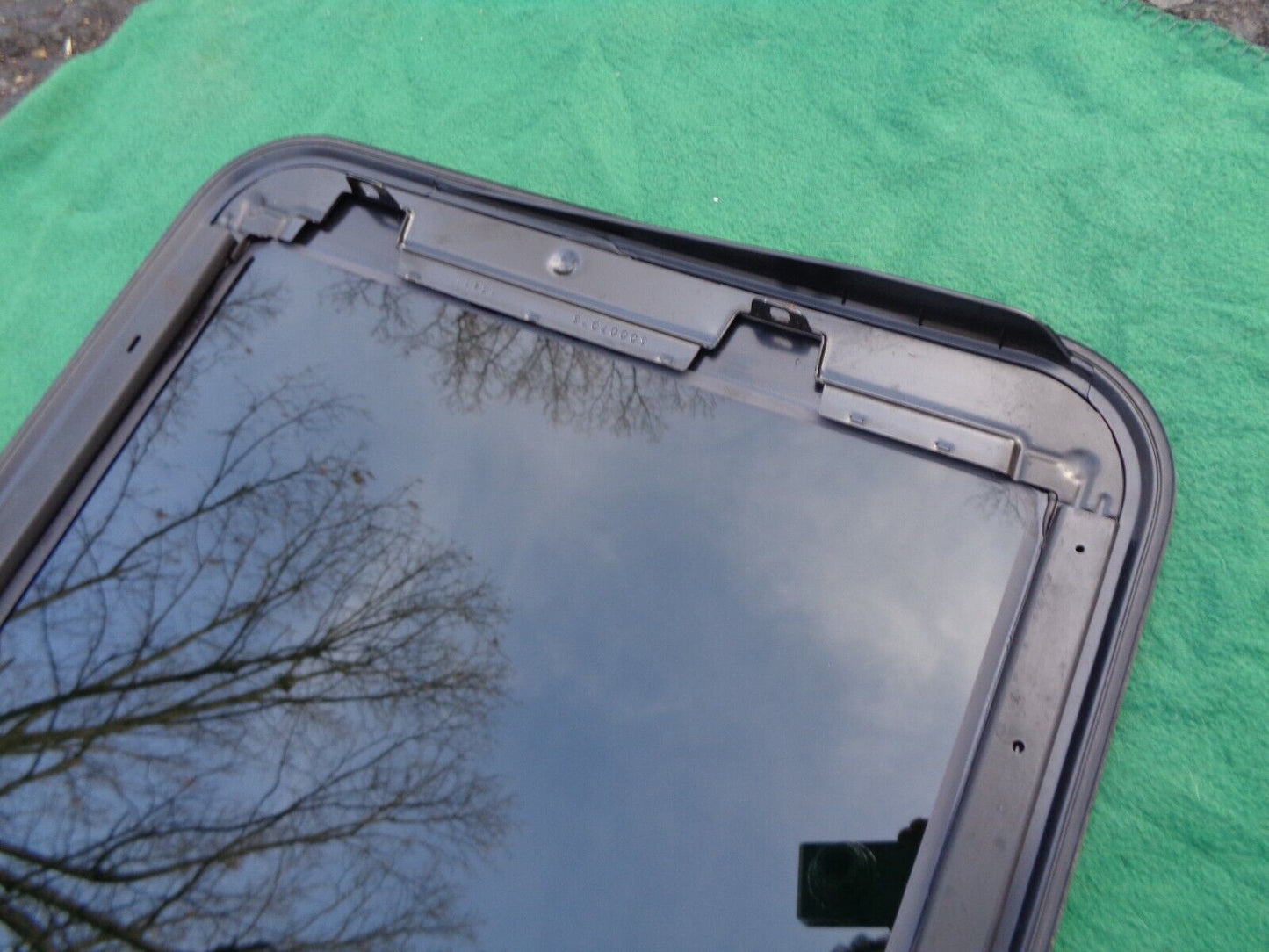 2012 CHEVY EQUINOX YEAR SPECIFIC OEM FACTORY SUNROOF GLASS PANEL FREE SHIPPING!