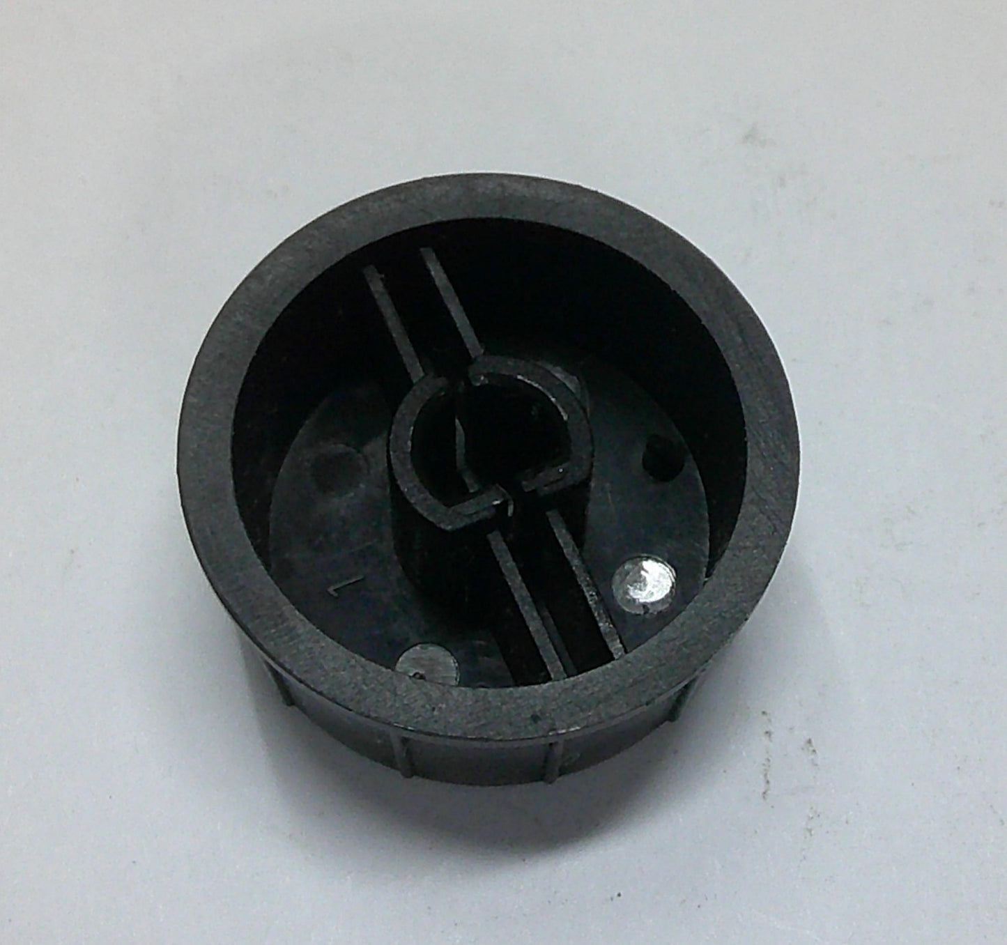 2008 NISSAN XTERRA RADIO STEREO CONTROL TUNER KNOB OEM - RarePartsFinder.Com