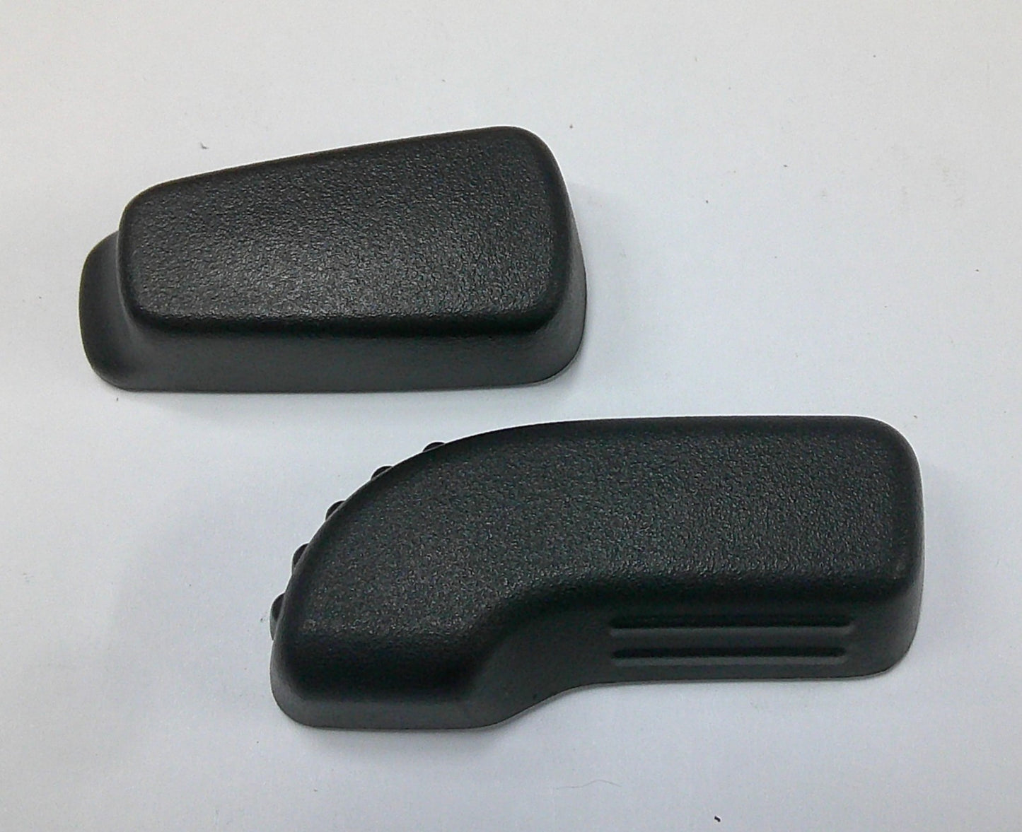 2011 - 2012 Infiniti G25X LH Side Power Seat Button Switch Cover Set 87063-1NJ0A