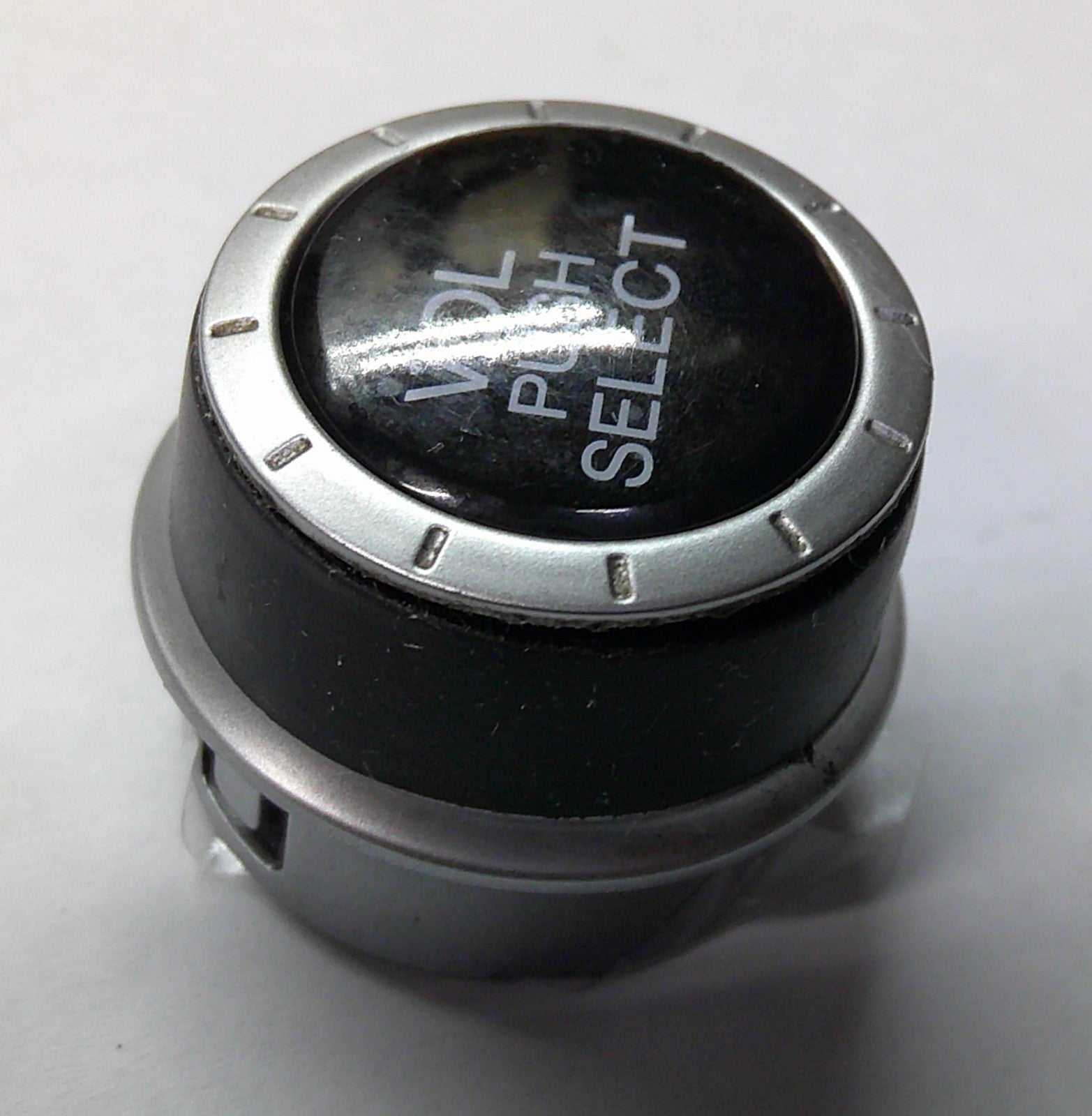 2012 HONDA CRV STEREO RADIO TUNER KNOB SET OEM - RarePartsFinder.Com
