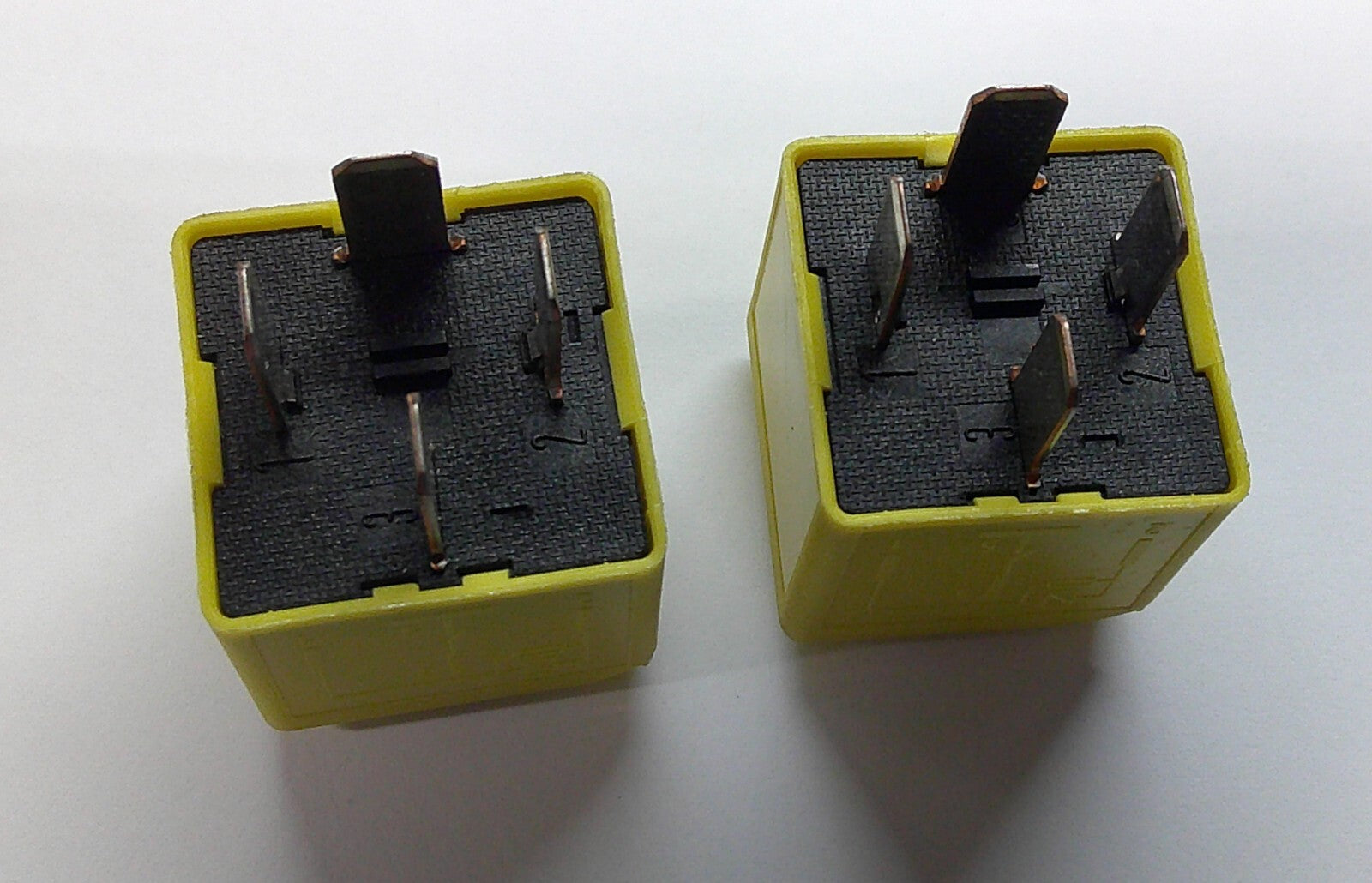93BG14N089B1B  V23136-B1-X33 RELAY SET TESTED 1 YEAR WARRANTY F1 - RarePartsFinder.Com