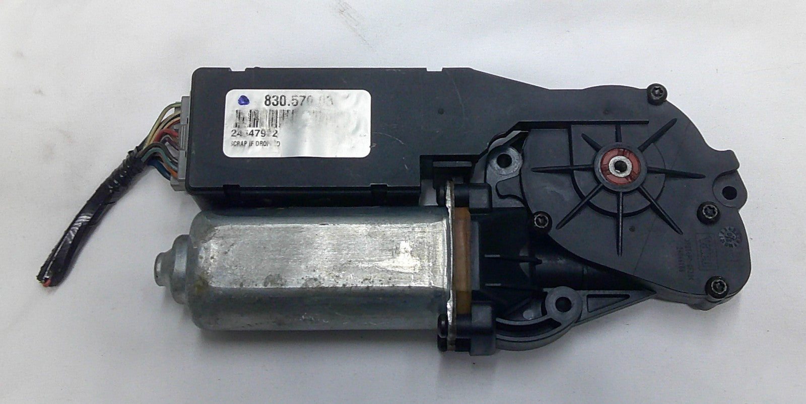 2005 - 2011 CADILLAC STS SUNROOF MOTOR  22756140  15893852, 25910208 SM3
