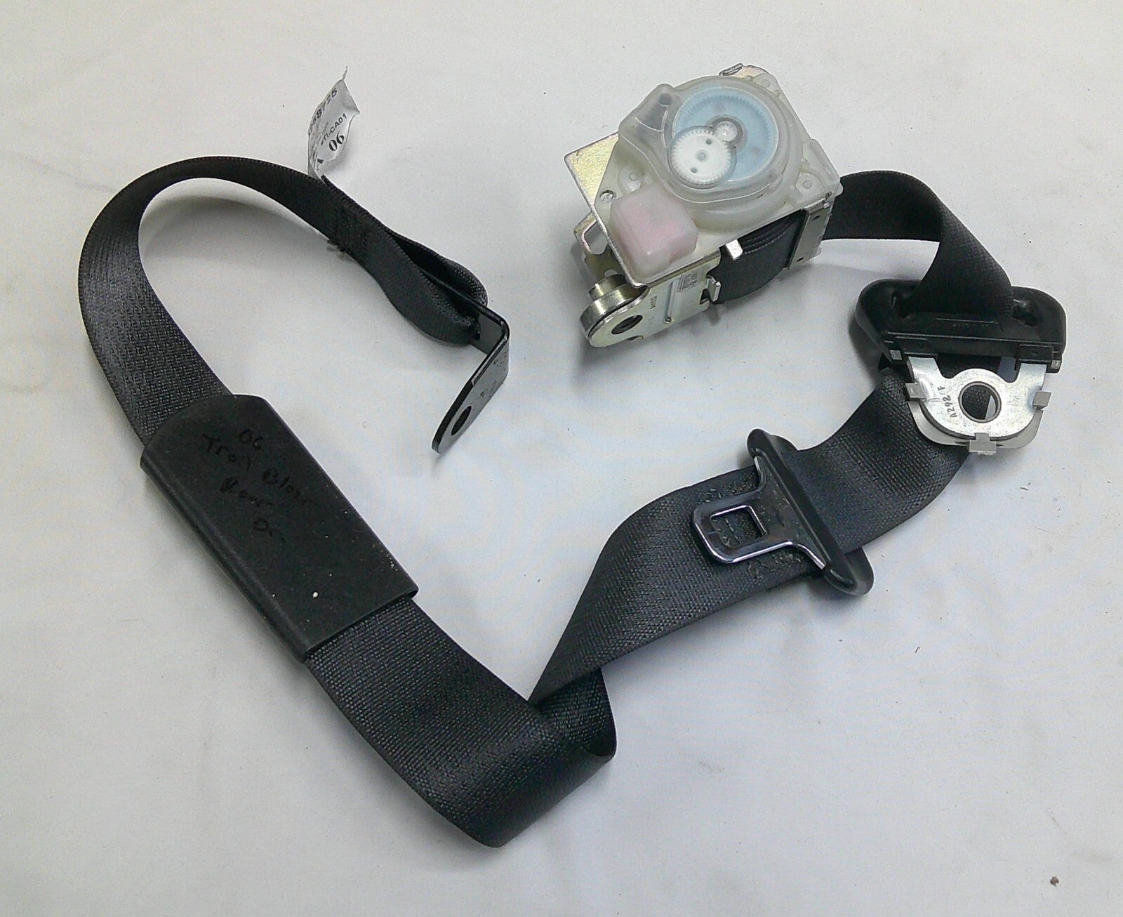 2002 - 2009 OEM CHEVROLET TRAILBLAZER REAR LEFT DRIVER SIDE SEAT BELT RETRACTOR