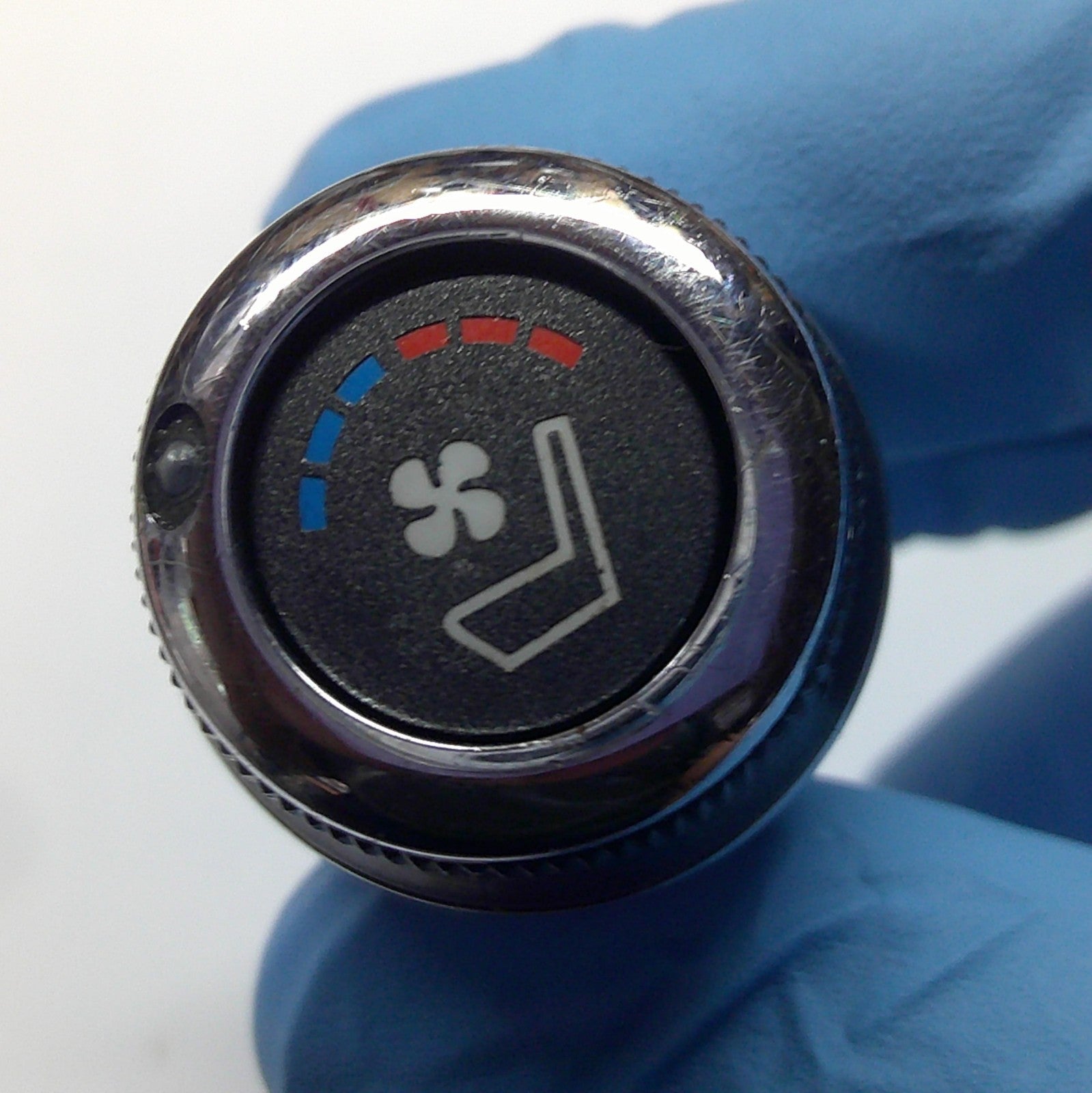 2014 - 2019 Infiniti Q70 Heated Seat Knob Control 25500-1MA1C