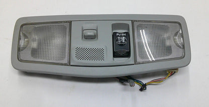 06 - 09 MITSUBISHI OUTLANDER OEM OVERHEAD DOME LIGHT SUNROOF FREE SHIPPING B9