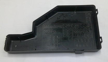 2005 - 2009 Toyota Prius Fuse Box Relay Cover Lid OEM  82662-47051 B9