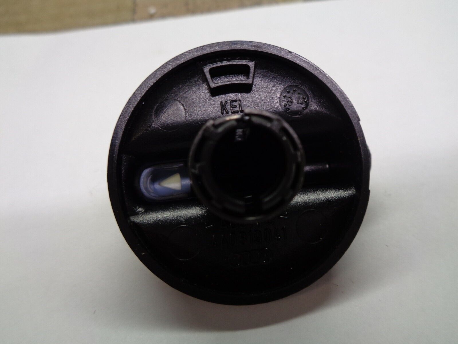 1990 - 1995 AUDI 90 CLIMATE CONTROL FAN A/C HEATER KNOB OEM FREE SHIPPING - RarePartsFinder.Com