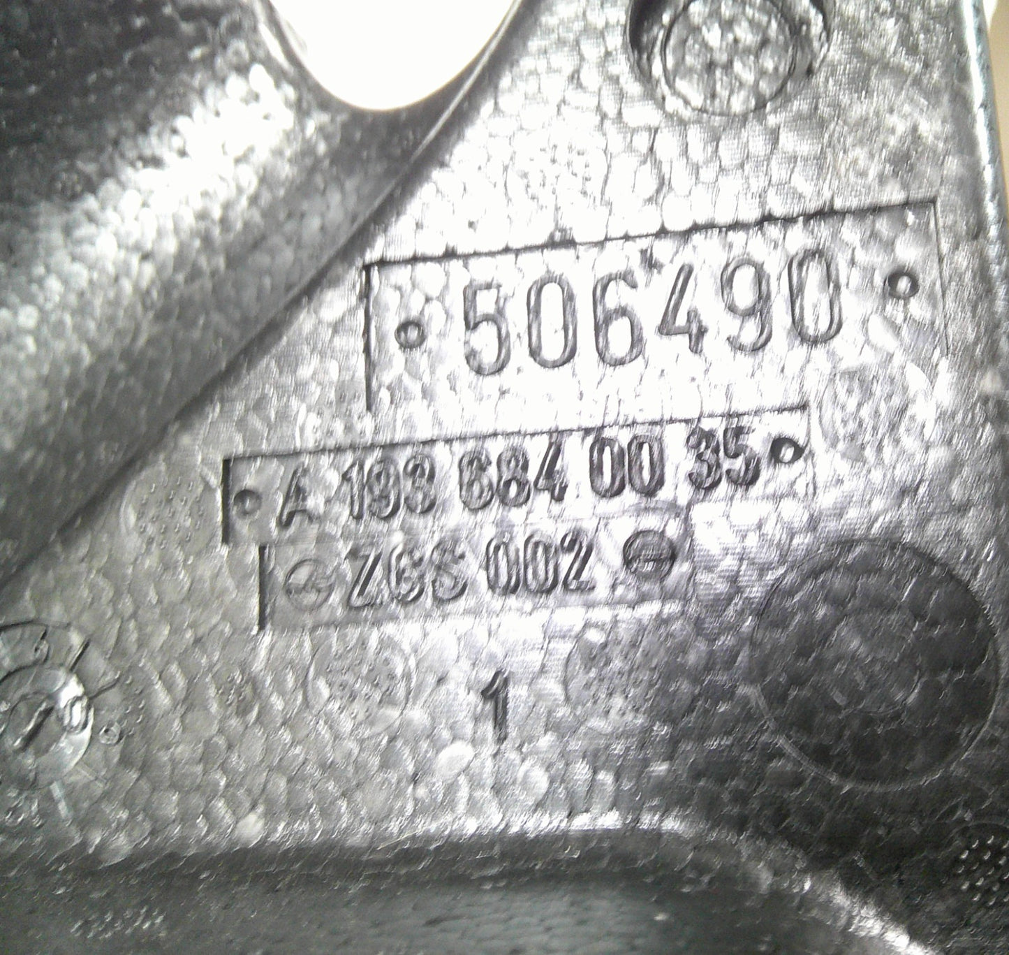 04 - 08 CHRYSLER CROSSFIRE REAR TRUNK CARGO TOOL COMPARTMENT FOAM TRAY OEM M5