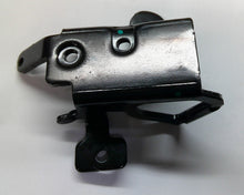 14 - 19 SENTRA / 12 - 24 VERSA TRUNK STRIKER  84620-3AW0B OEM  A17