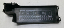 2003 - 2005 PT Cruiser OEM Fuse Relay Box Fusebox Cover Lid  Free Ship  R1