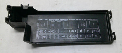 2003 - 2005 PT Cruiser OEM Fuse Relay Box Fusebox Cover Lid  Free Ship  R1