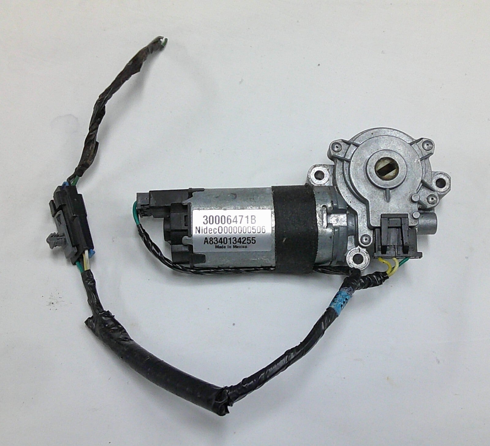 AFTERMARKET COBALT G5 ION PURSUIT SUNROOF MOTOR  30006471B TESTED - RarePartsFinder.Com