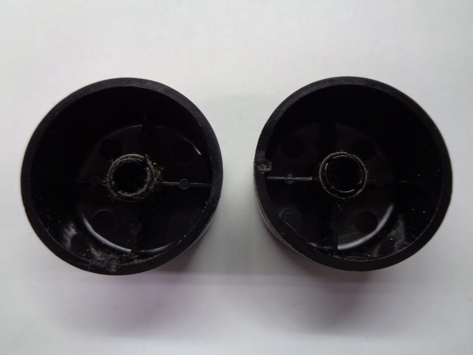 00 01 02 03 04 05 HONDA CRV STEREO RADIO TUNER KNOB SET OEM FREE SHIPPING