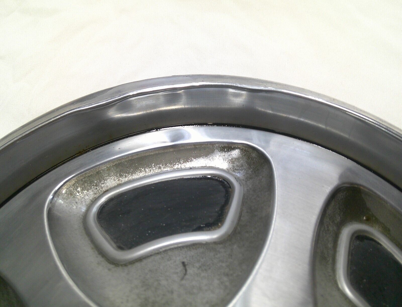 Mercury Cougar Hub Cap 14 inch NOT PERFECT SEE PICS Free Shipping! M4