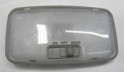 2009 - 2013 Toyota Matrix Roof Overhead Map Reading Dome Light  26465-5Z000 B5