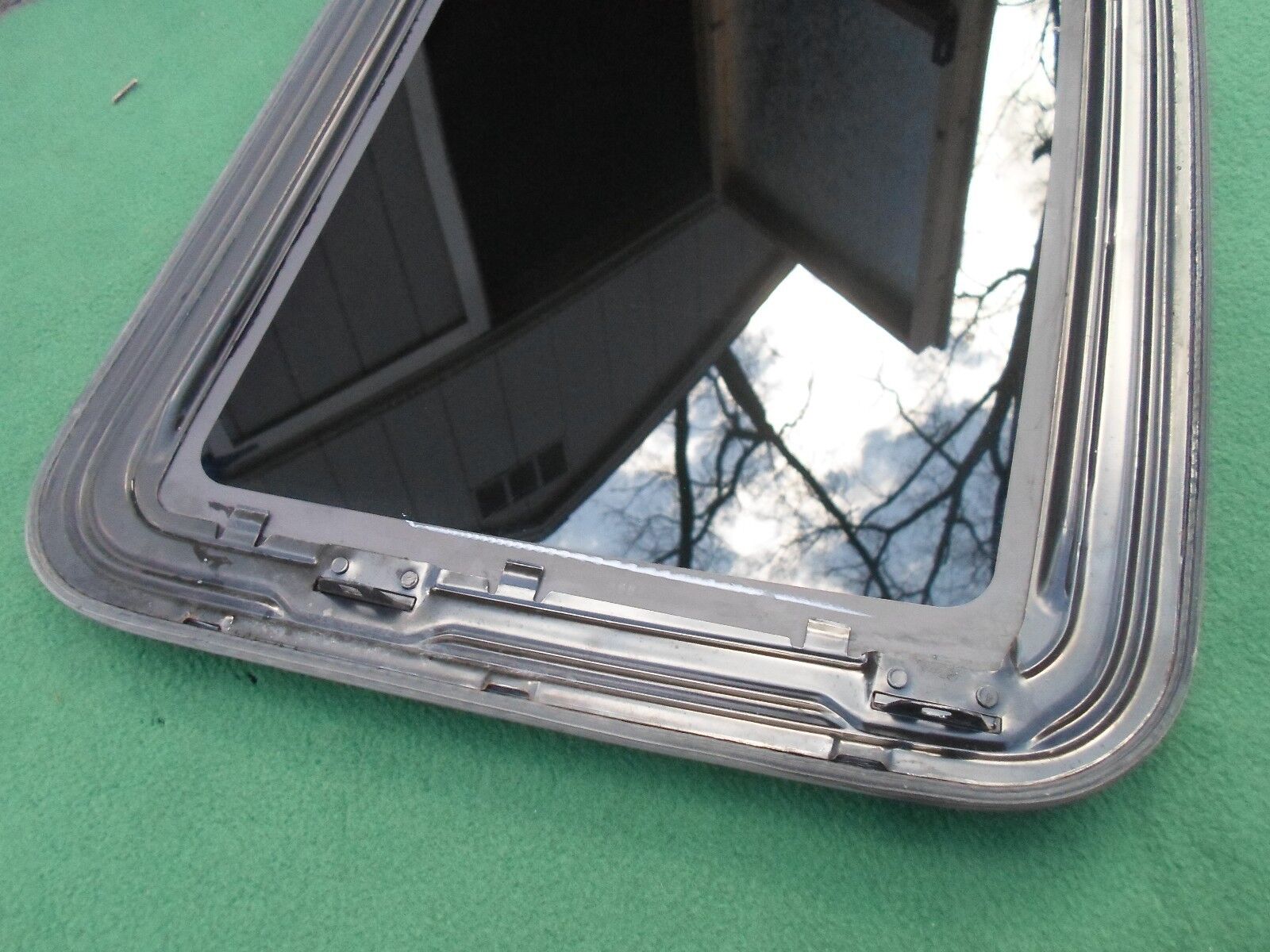 2010 MERCURY MILAN YEAR SPECIFIC OEM FACTORY SUNROOF GLASS FREE SHIPPING!