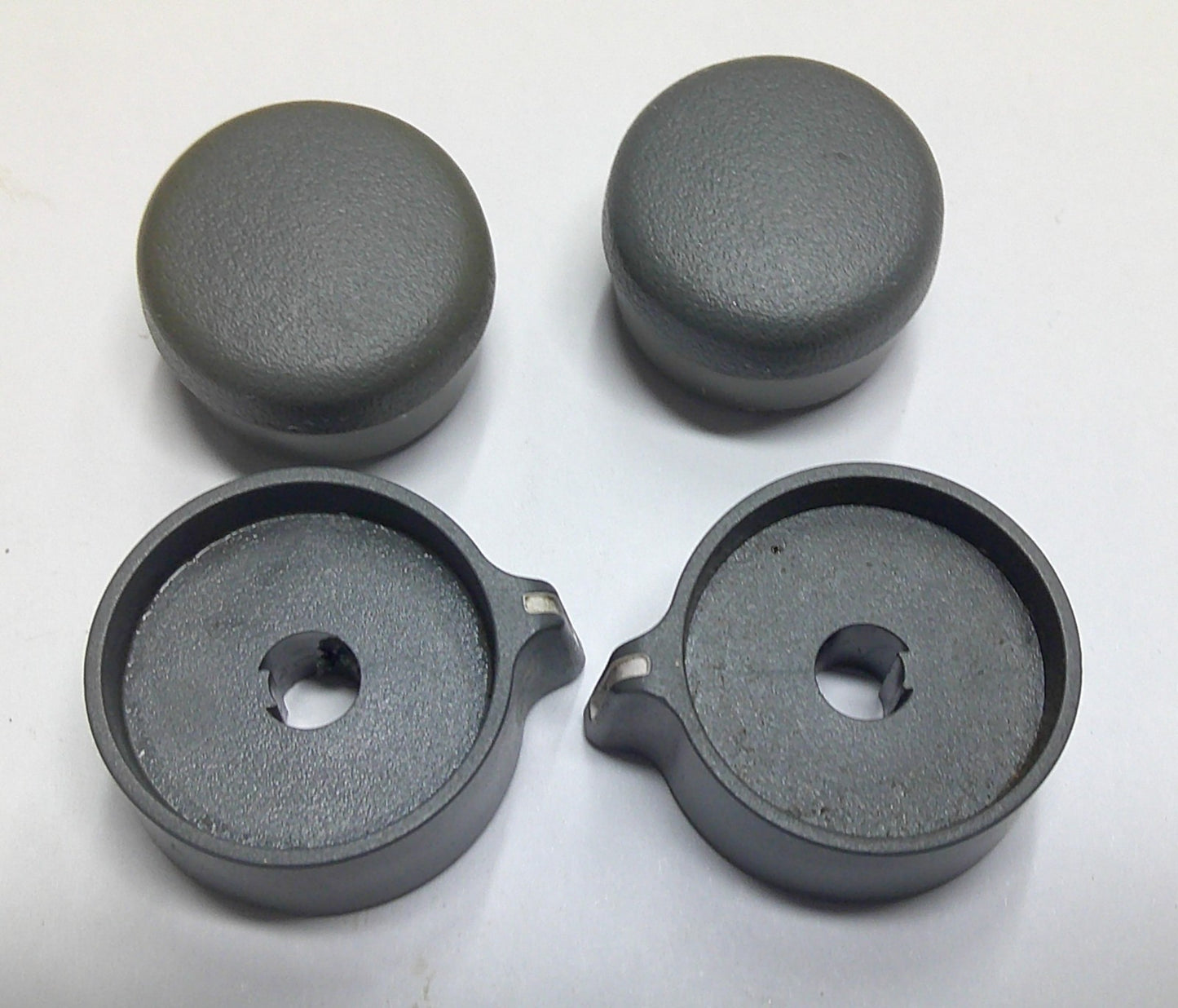 1993 PONTIAC GRAND AM MISC RADIO STEREO TUNER VOLUME CONTROL KNOBS OEM