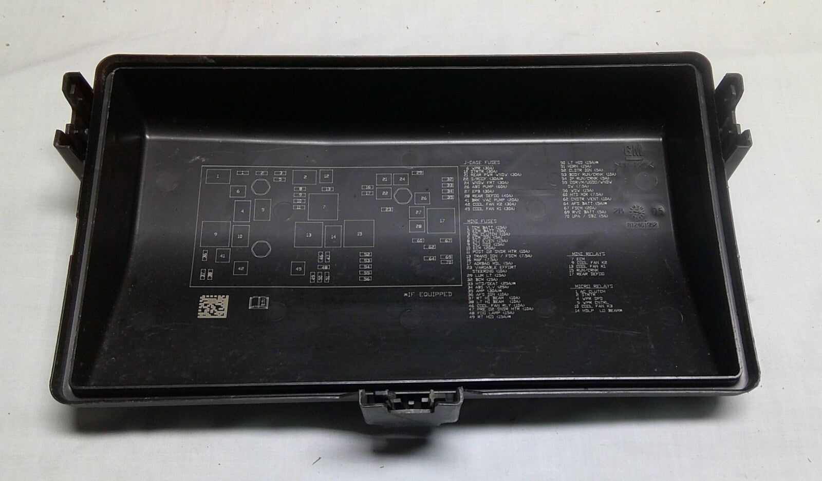 2010 - 2012 Buick Lacrosse Engine Relay  Fuse Cover Lid 20781416  B3 - RarePartsFinder.Com