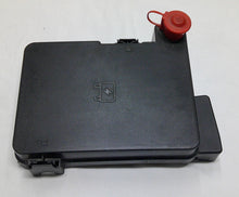 2010 - 2016 CHEVY EQUINOX GMC TERRAIN FUSE RELAY COVER LID 22922727 B8