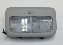 09 - 10 OEM TOYOTA MATRIX FRONT UPPER ROOF OVERHEAD DOME READING LIGHT LAMP   B8 - RarePartsFinder.Com