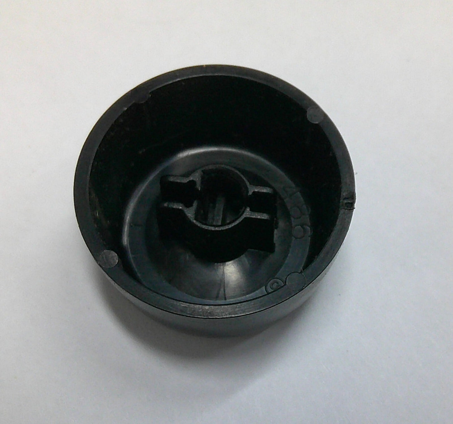 2002 - 2004 NISSAN XTERRA RADIO STEREO CONTROL TUNER KNOB OEM - RarePartsFinder.Com