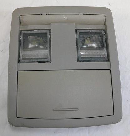 2005 - 2010 JEEP CHEROKEE MAP DOME LIGHT ROOF OEM PANEL B12